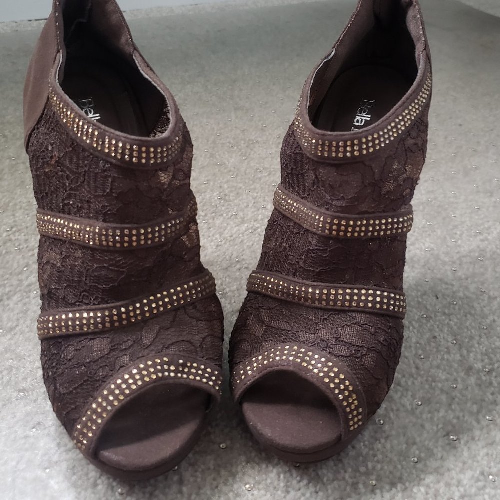 Bella Marie Brown lace heels